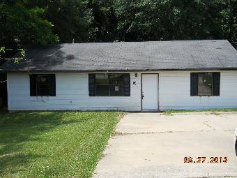 541 Derrick St, Brookhaven, MS 39601 