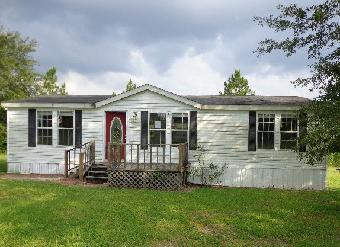 18271 Simmons Dr, Saucier, MS 39574 