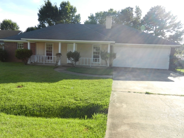 227 Riverbend Drive, Byram, MS 39272 