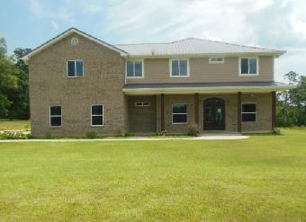 15 S Highlands Dr, Poplarville, MS 39470 