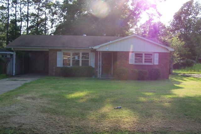 506 Pine St, Greenwood, MS 38930 
