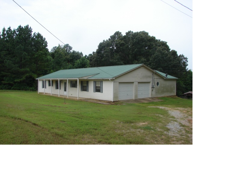 271 County Road 105, Walnut, MS 38683 