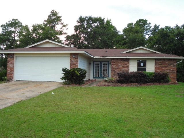 133 Reynolds Cir, Ocean Springs, MS 39564 