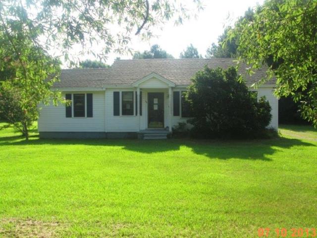 118 Sand Road, Columbus, MS 39702 