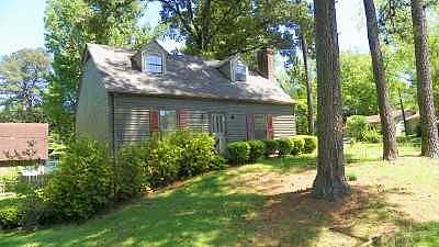 Ridgewood, Laurel, MS 39440 