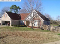 Deerbrook Rd, Olive Branch, MS 38654 