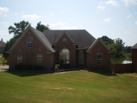 5563 Lake Front Dr, Horn Lake, MS 38637 