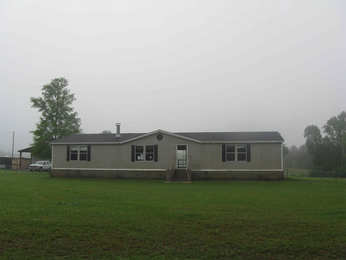 127 Donley Burks Rd, Carriere, MS 39426 