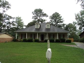 1217 Shady Oaks Dr, Kosciusko, MS 39090 