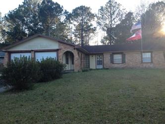 1917 Ridgelawn Dr, Gautier, MS 39553 