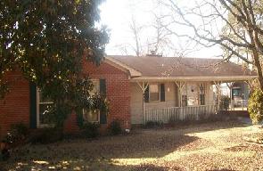 411 Robin Lake Drive, Dudley, NC 28333 