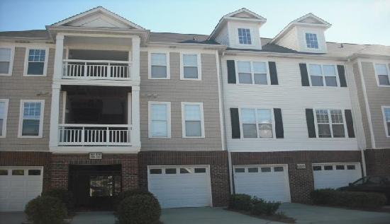 6207 Creek Park Drive, Charlotte, NC 28262 