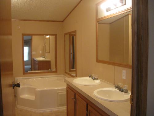 2337 DOBBIN CT, Vale, NC 28168 