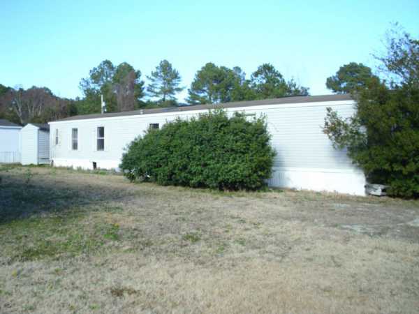 24 Casey Road, New Bern, NC 28560 