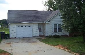 6905 Vernon Wood Lane, Charlotte, NC 28262 