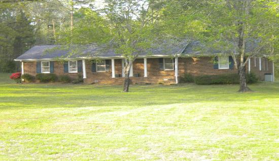 3168 Beaver Creek Road, Burlington, NC 27215 