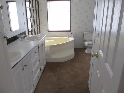 2741 US158, Henderson, NC 27537 