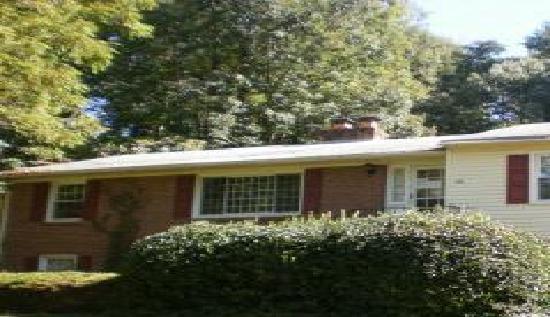 1205 Fenimore St, Winston-salem, NC 27103 