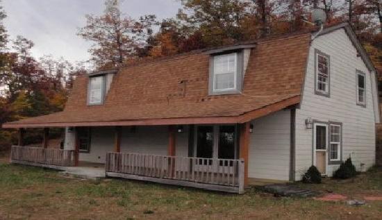 230 Old Ivy Lane, Pisgah Forest, NC 28768 