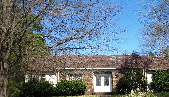 7548 Walnut Wood Drive, Charlotte, NC 28227 