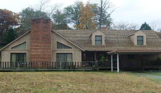 7211 Everett Drive, Charlotte, NC 28214 