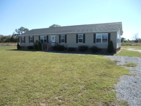 104 CASSIDY COURT, LA GRANGE, NC 28551 