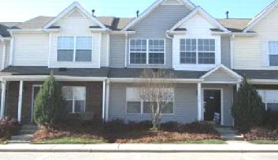 1939 Ray Alexander Dr, Greensboro, NC 27410 