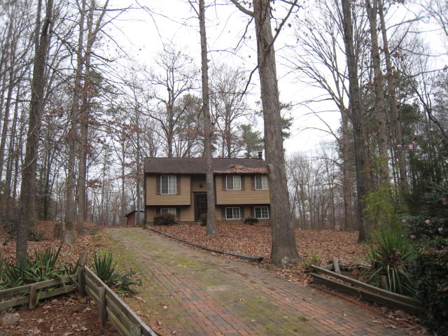 7205  STEPHEN BOYD CT, RALEIGH, NC 27616 