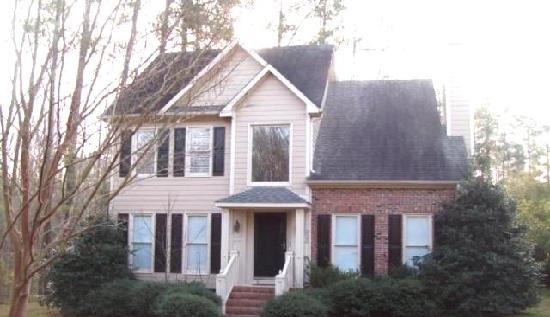 930 North Oneil Street Ext, Clayton, NC 27520 