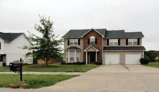 3124 Blueberry Drive, Monroe, NC 28110 