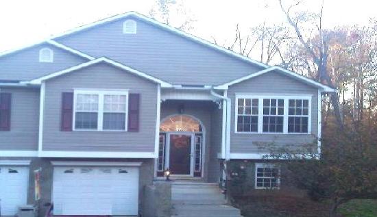 19 Louise Avenue, Thomasville, NC 27360 