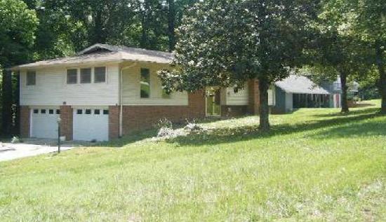 60 Cub Drive, Thomasville, NC 27360 