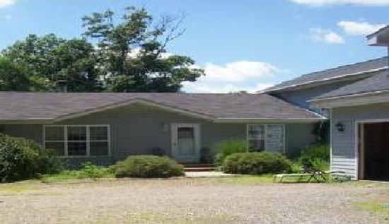 453 Snow Ridge Road, Burnsville, NC 28714 