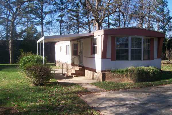 2104 Grierview Lane, Charlotte, NC 28213 