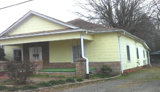 144 Elm Street, Mooresville, NC 28115 