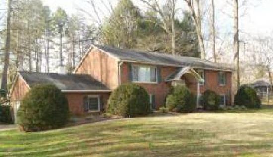 3736 Beeson Dairy Road, Winston Salem, NC 27105 