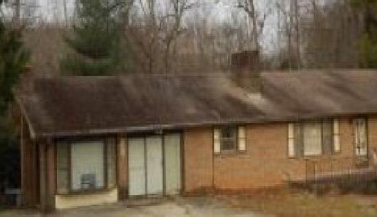 287 Mystic Lane, Winston Salem, NC 27107 