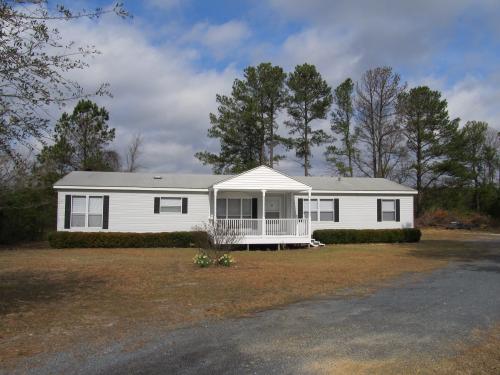 101 HOLLY PLACE, West End, NC 27376 