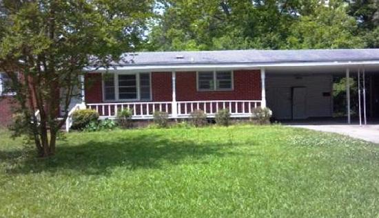 211 E 5th Ave, Chadbourn, NC 28431 