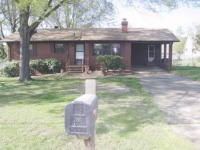 118 Greenview Dr, Kannapolis, NC 28081 