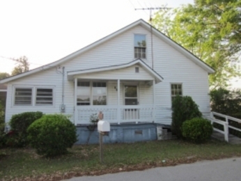 127 N Green St, Holly Ridge, NC 28445 