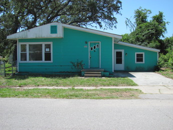 311 Raleigh Ave, Carolina Beach, NC 28428 