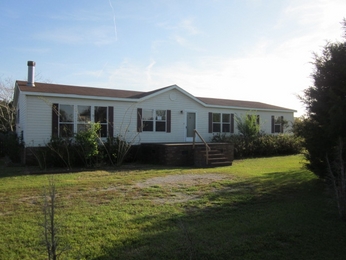 224 Starlight Ln, Maysville, NC 28555 