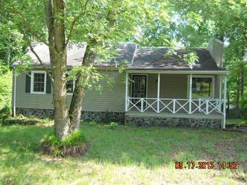 289 Lynda St, Mount Airy, NC 27030 