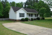 212 Davis Farm Rd, Selma, NC 27576 