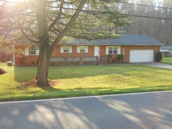 4844 Baux Mountain, Winston-Salem, NC 27105 