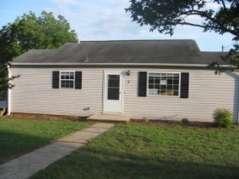 7 Broadview Ave, Lexington, NC 27295 