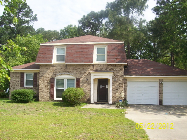 6204 Lake Trail Dr, Fayetteville, NC 28304 