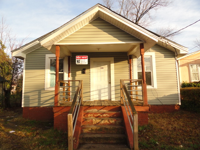 1209  BOYER S, RALEIGH, NC 27610 