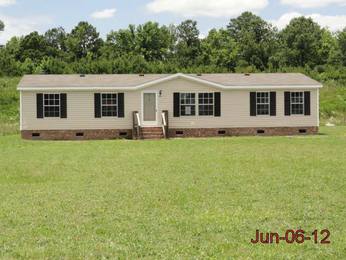 61 S Whitfield Dr, Whitakers, NC 27891 